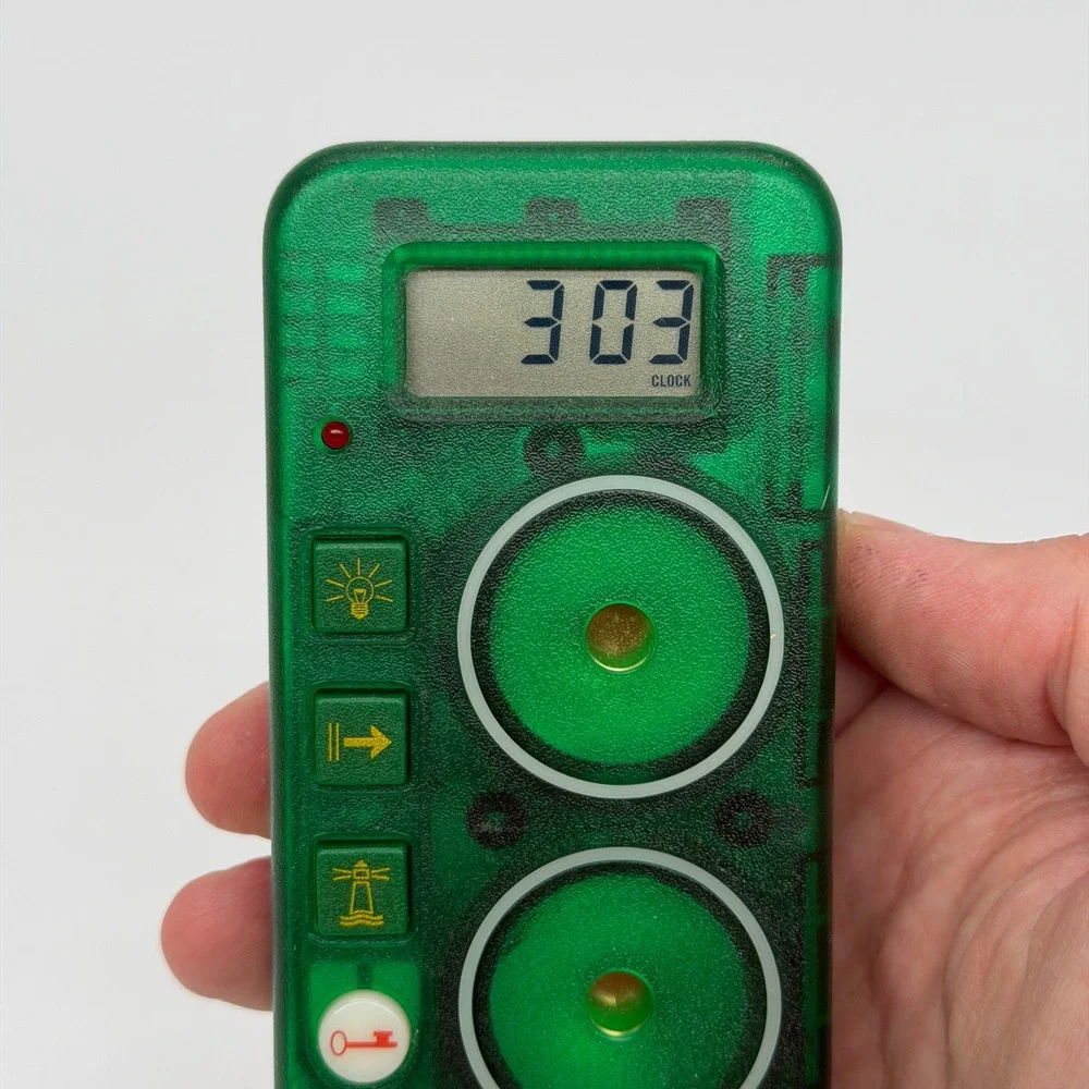 Screaming Meanie Alarm Clock Bundle TZ-120 and 220 Green Heavy Sleeper Timer
